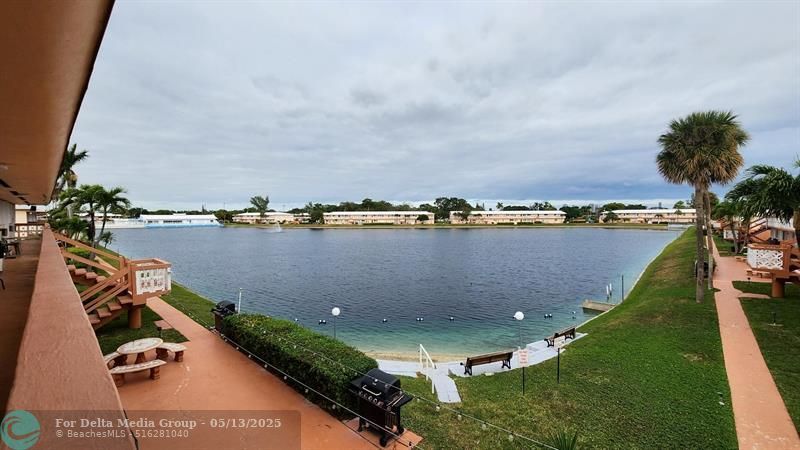1015 SW 11th Avenue, Unit 14K, Hallandale Beach, FL 33009 Photo