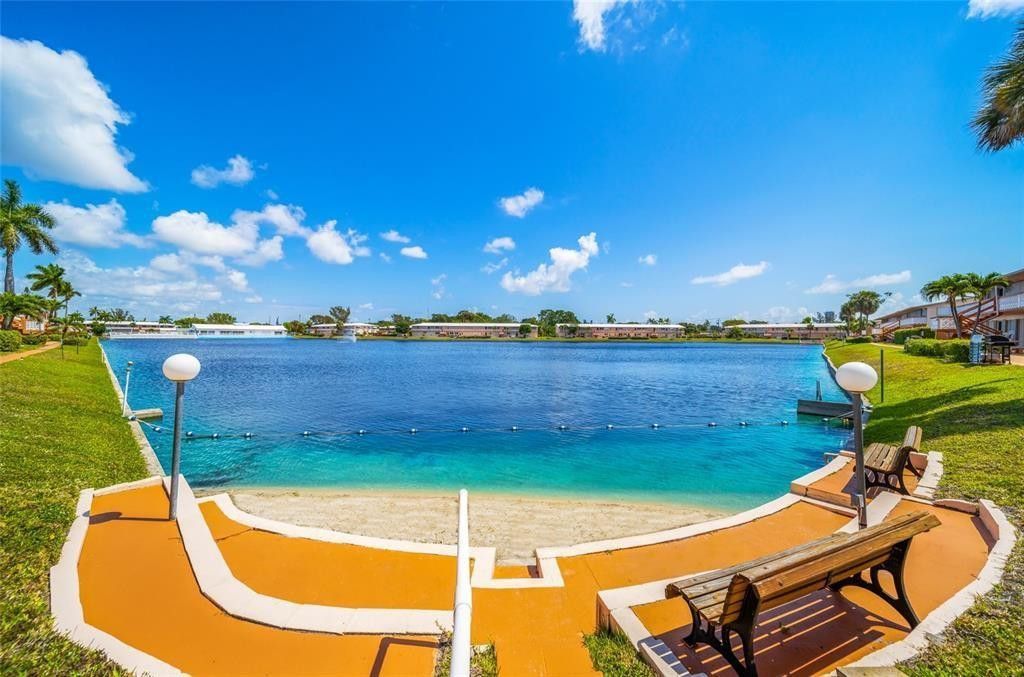 1015 SW 11th Avenue, Unit 14K, Hallandale Beach, FL 33009 Photo