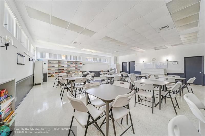 1015 SW 11th Avenue, Unit 14K, Hallandale Beach, FL 33009 Photo