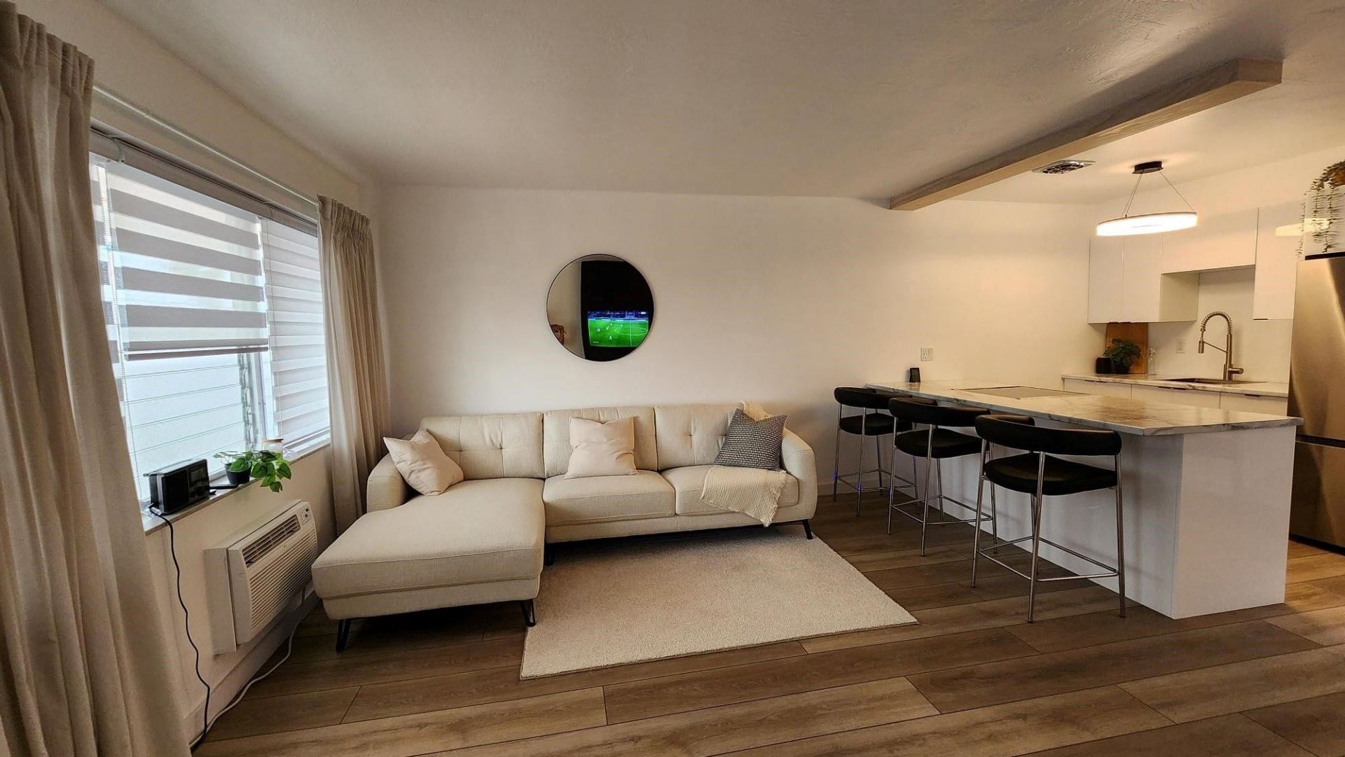 1015 SW 11th Avenue, Unit 14K, Hallandale Beach, FL 33009 Photo