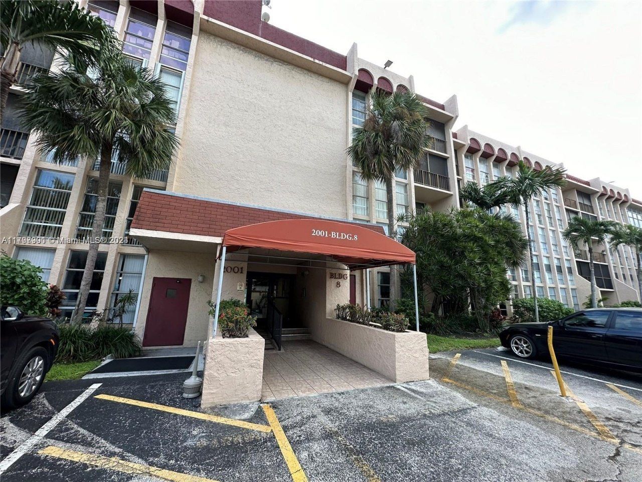 2001 Atlantic Shores Blvd, Unit 510, Hallandale Beach, FL 33009 Photo