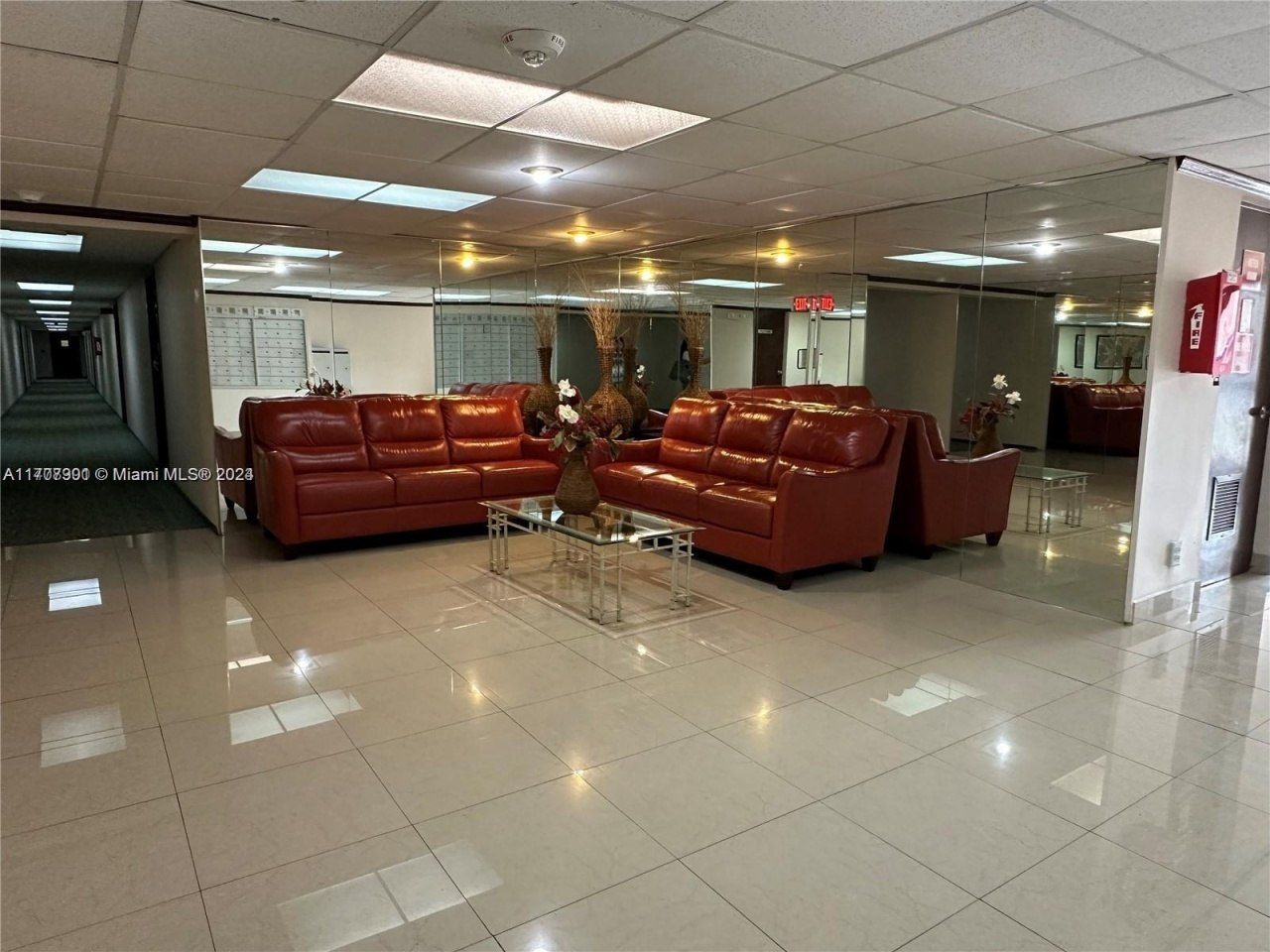 2001 Atlantic Shores Blvd, Unit 510, Hallandale Beach, FL 33009 Photo