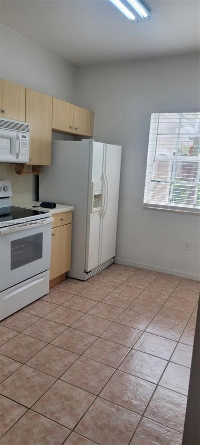 5660 NW 115th Ct, Unit 204, Doral, FL 33178 Photo