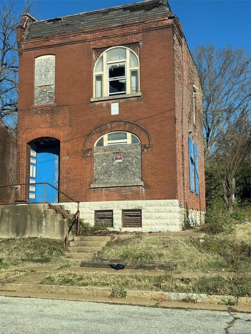 4320 N 20th Street, Saint Louis, MO 63107 Main Photo