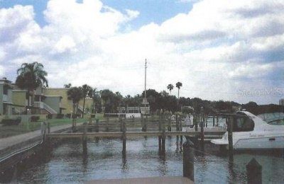 2424 W Tampa Bay Boulevard, Tampa, FL 33607 Photo