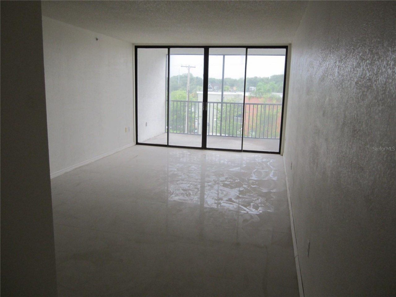 2424 W Tampa Bay Boulevard, Tampa, FL 33607 Photo