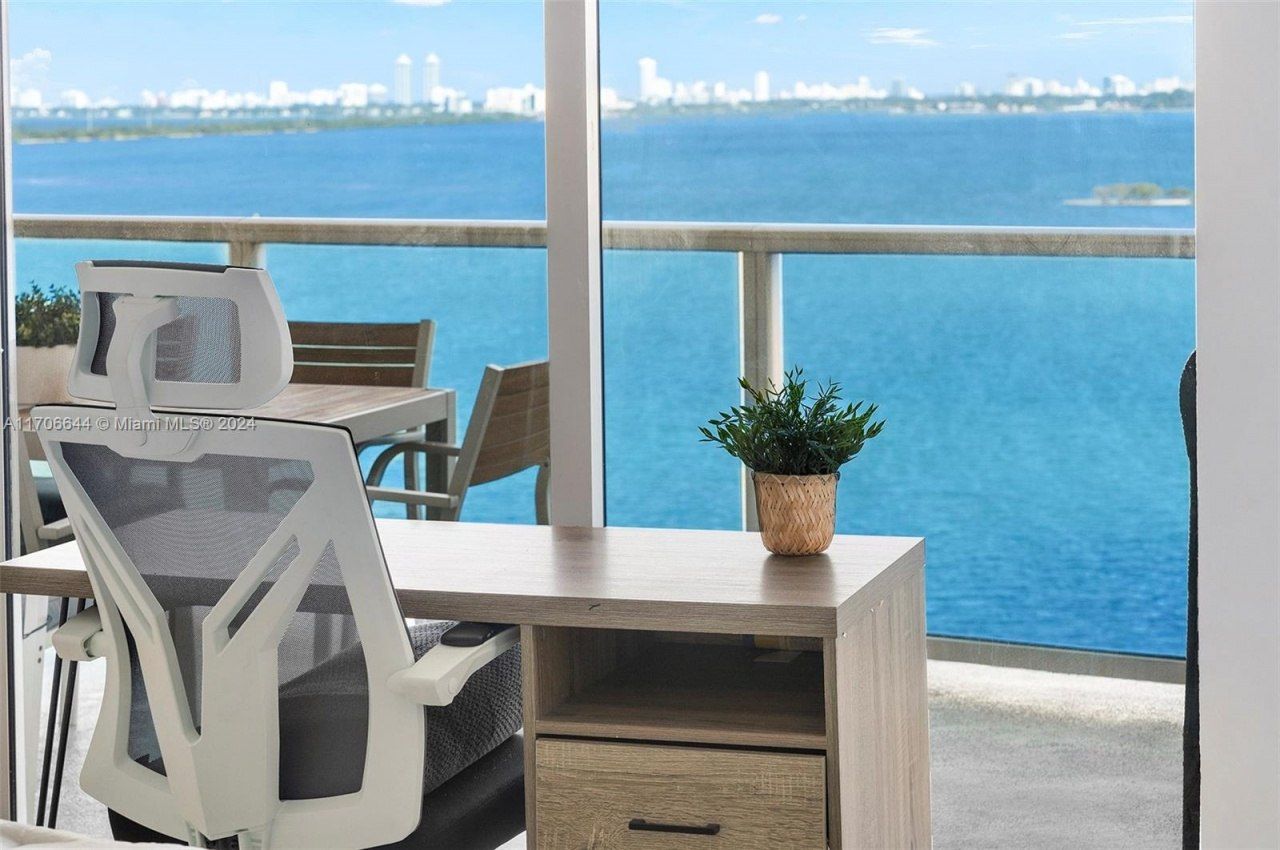 725 NE 22nd St, Unit 14B, Miami, FL 33137 Photo