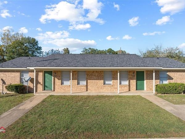 2900 S FM 225, Henderson, TX 75654