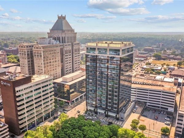 201 N Elm Street, Unit 1001, Greensboro, NC 27401