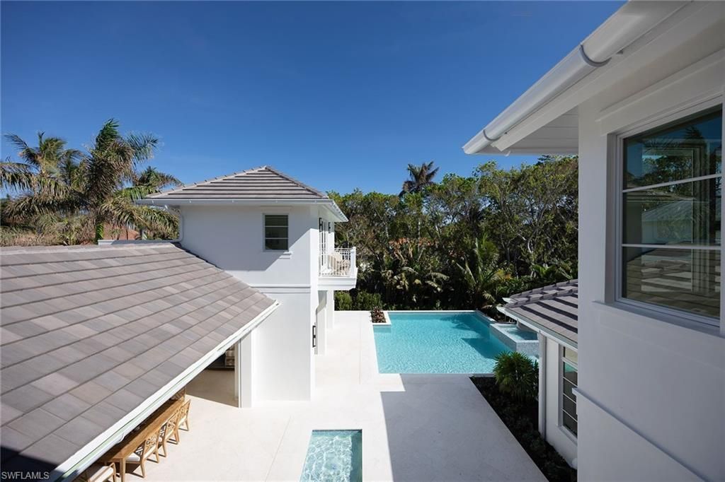 3277 Gordon Dr, Naples, FL 34102 Photo