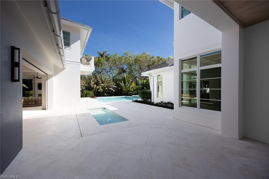 3277 Gordon Dr, Naples, FL 34102 Photo