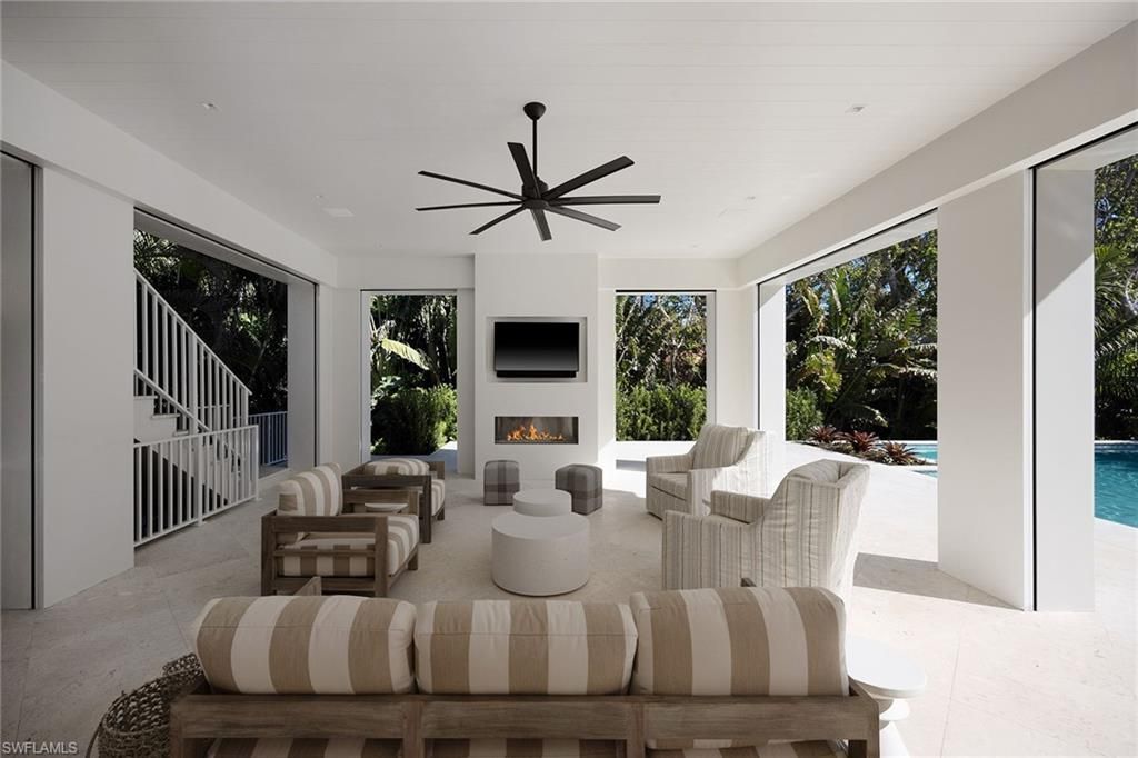 3277 Gordon Dr, Naples, FL 34102 Photo