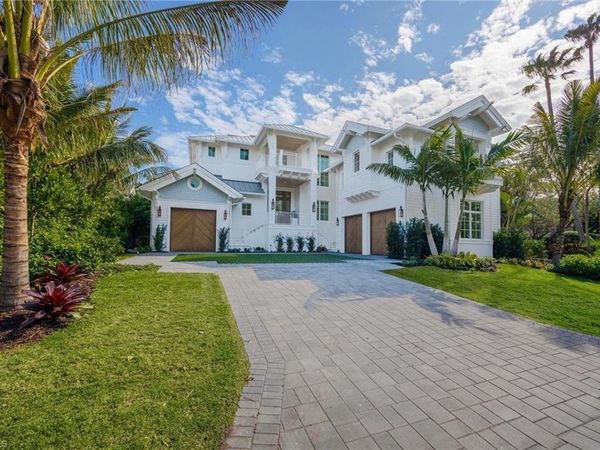 3295 Gordon DR, NAPLES, FL 34102