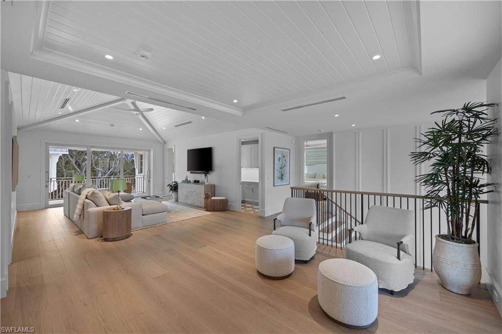 3295 Gordon Dr, Naples, FL 34102 Photo
