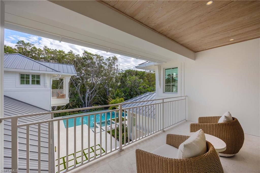 3295 Gordon Dr, Naples, FL 34102 Photo