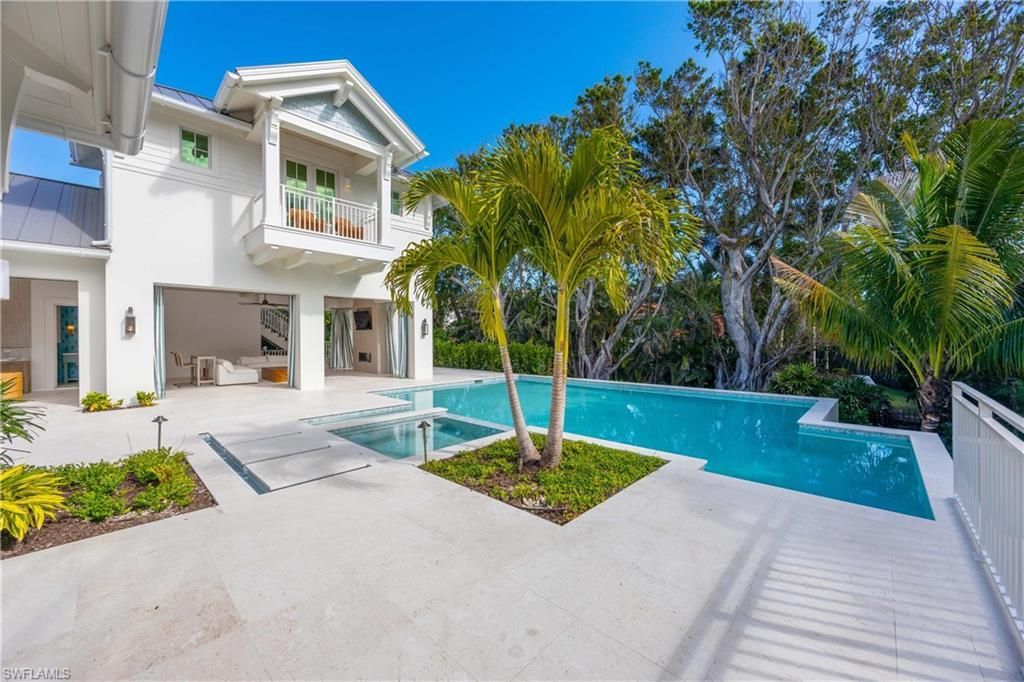3295 Gordon Dr, Naples, FL 34102 Photo