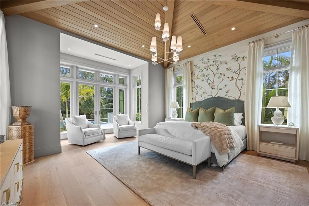 3295 Gordon Dr, Naples, FL 34102 Photo