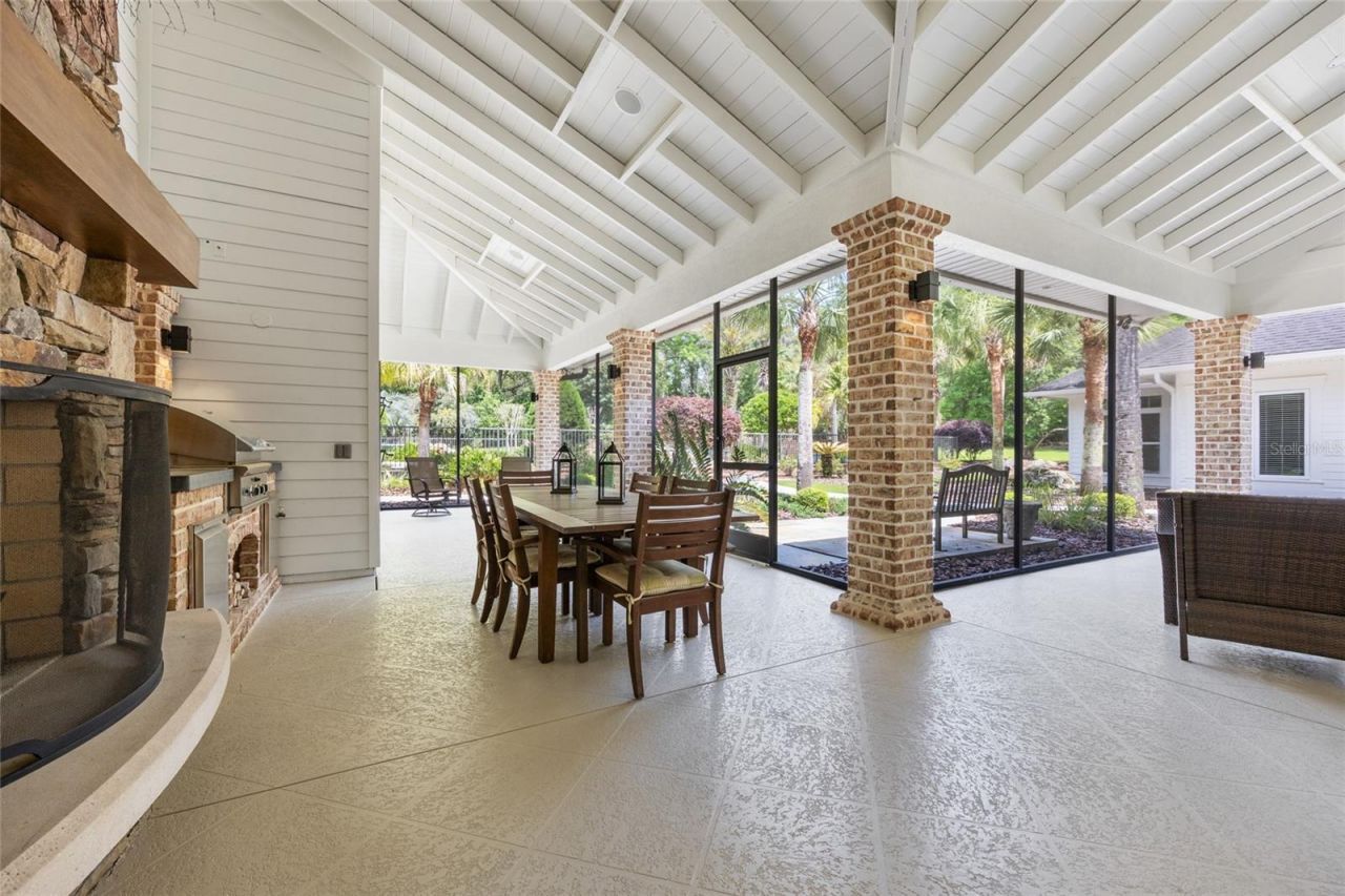 7106 NW 18th Avenue, Gainesville, FL 32605 Photo