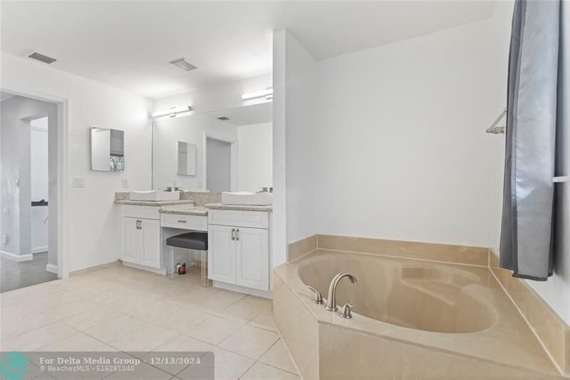 7440 Willow Grove Place, Davie, FL 33314 Photo