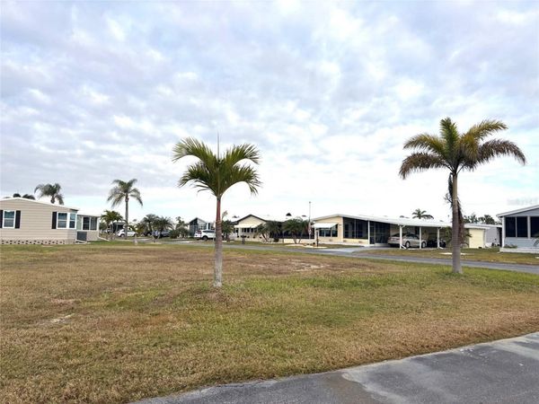 501 SAN CLEMENTE CIRCLE, NORTH PORT, FL 34287