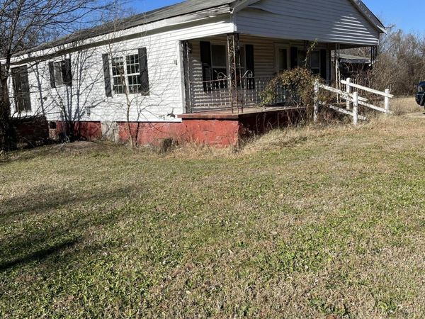 301 M St NW, Miami, OK 74354