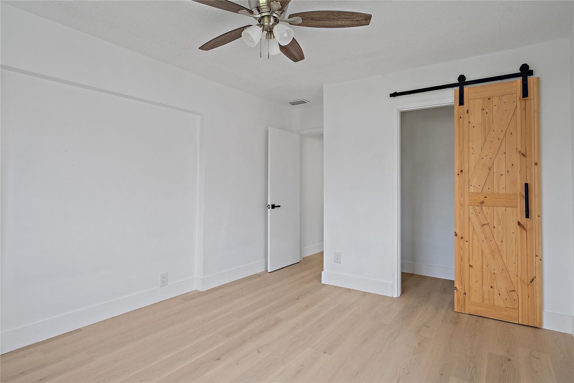 4510 NW 49th Drive, Tamarac, FL 33319 Photo