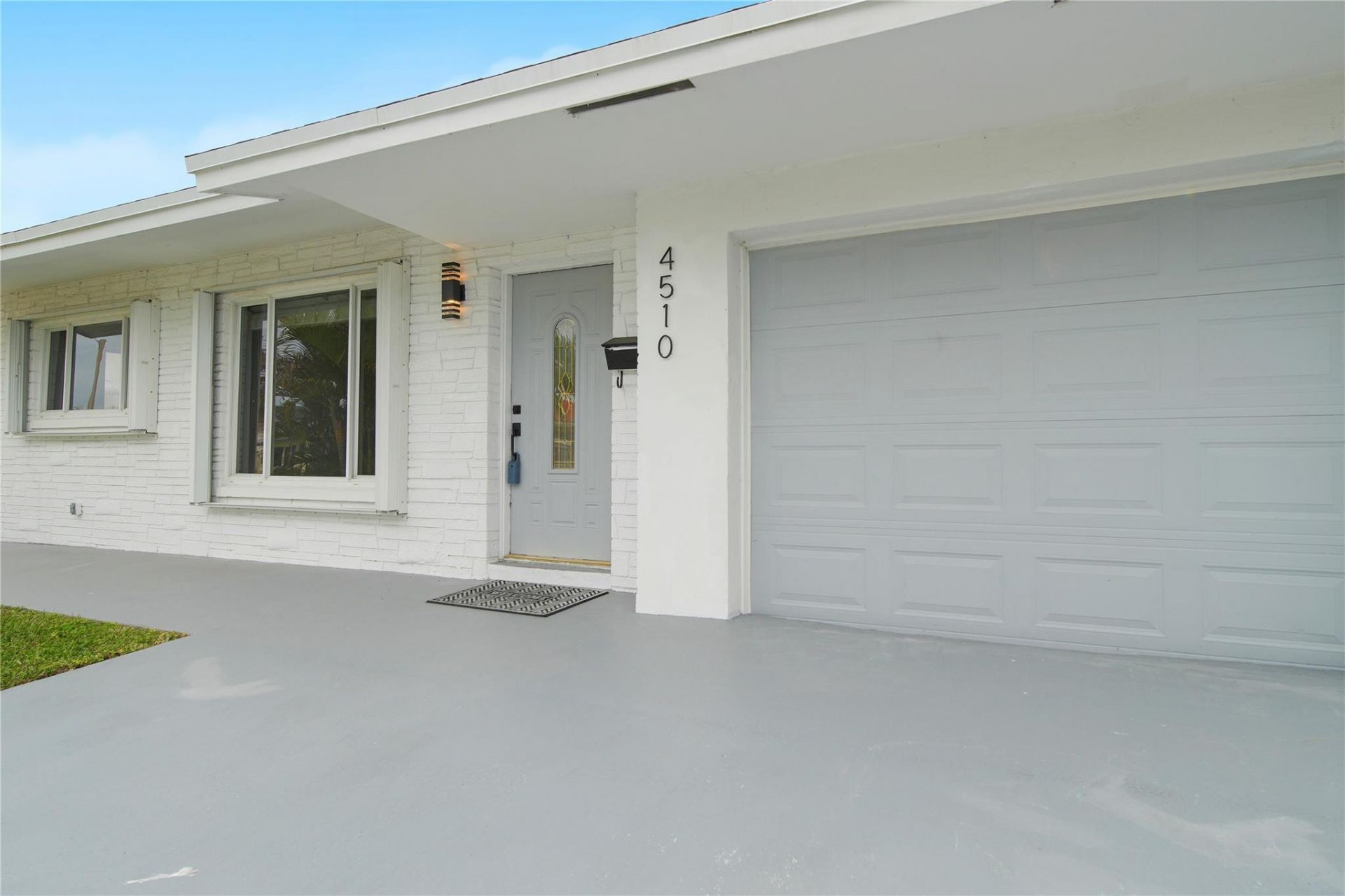 4510 NW 49th Drive, Tamarac, FL 33319 Photo