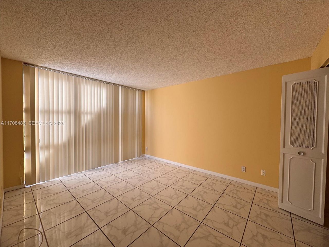 16919 N Bay Rd, Unit 117, Sunny Isles Beach, FL 33160 Photo