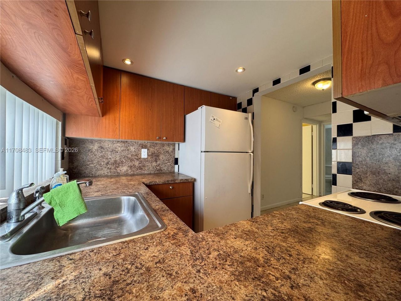 16919 N Bay Rd, Unit 117, Sunny Isles Beach, FL 33160 Photo