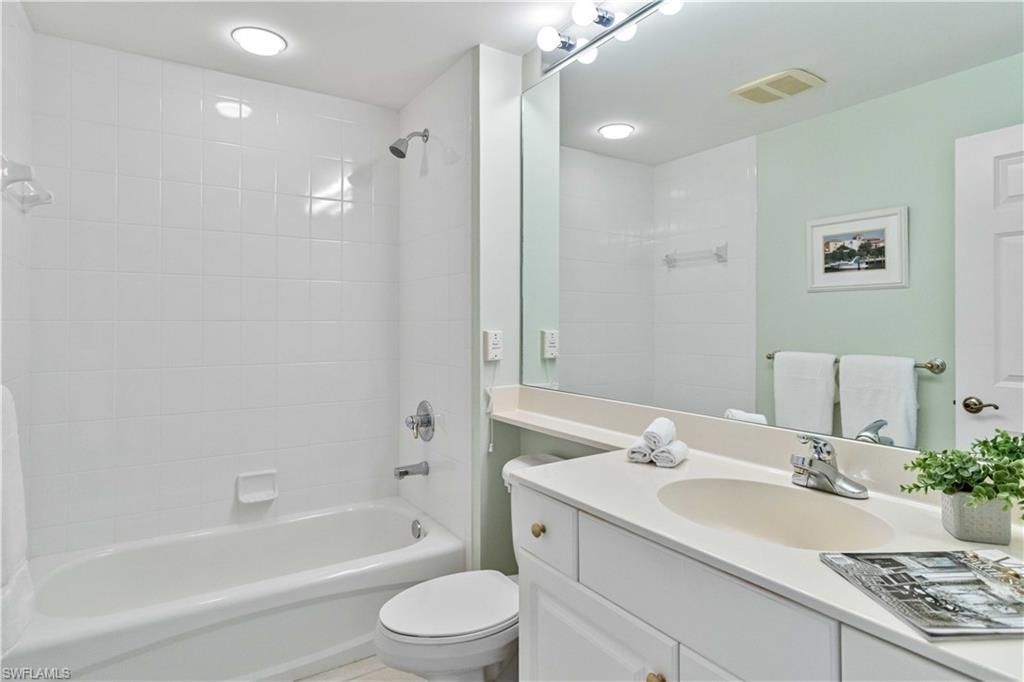 1001 Arbor Lake Dr, Unit 1406, Naples, FL 34110 Photo