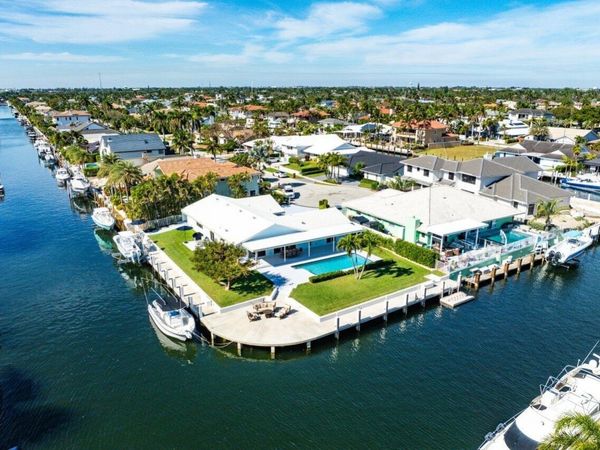 3020 NE 47th Street, Lighthouse Point, FL 33064