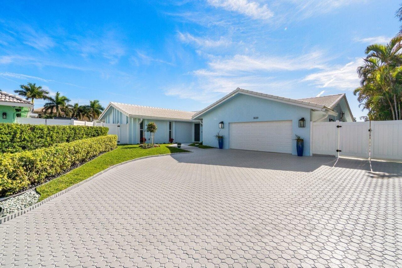 3020 NE 47th Street, Lighthouse Point, FL 33064 Photo