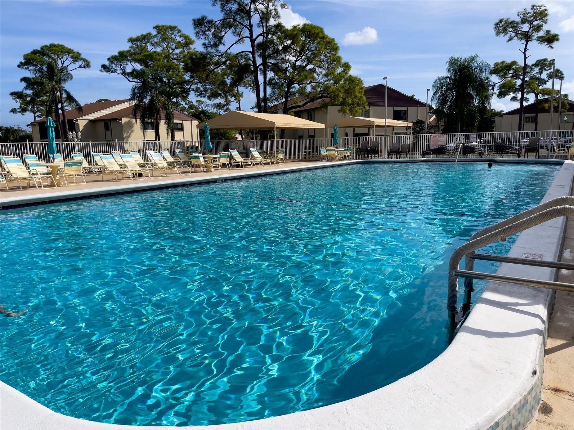 329 Knotty Pine Circle, Unit C2, Greenacres, FL 33463 Photo