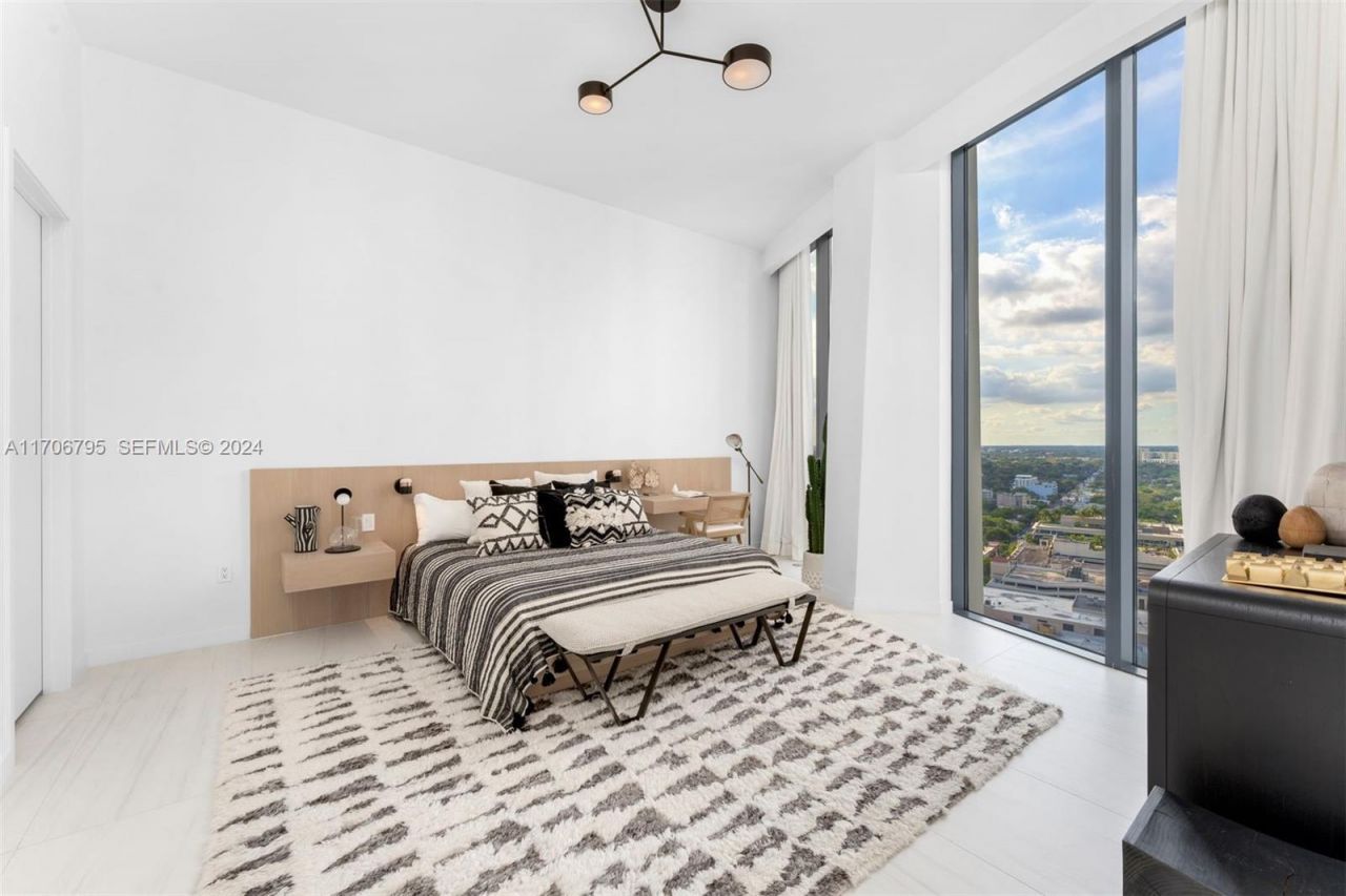 2811 S Bayshore Dr, Unit 20BC, Miami, FL 33133 Photo