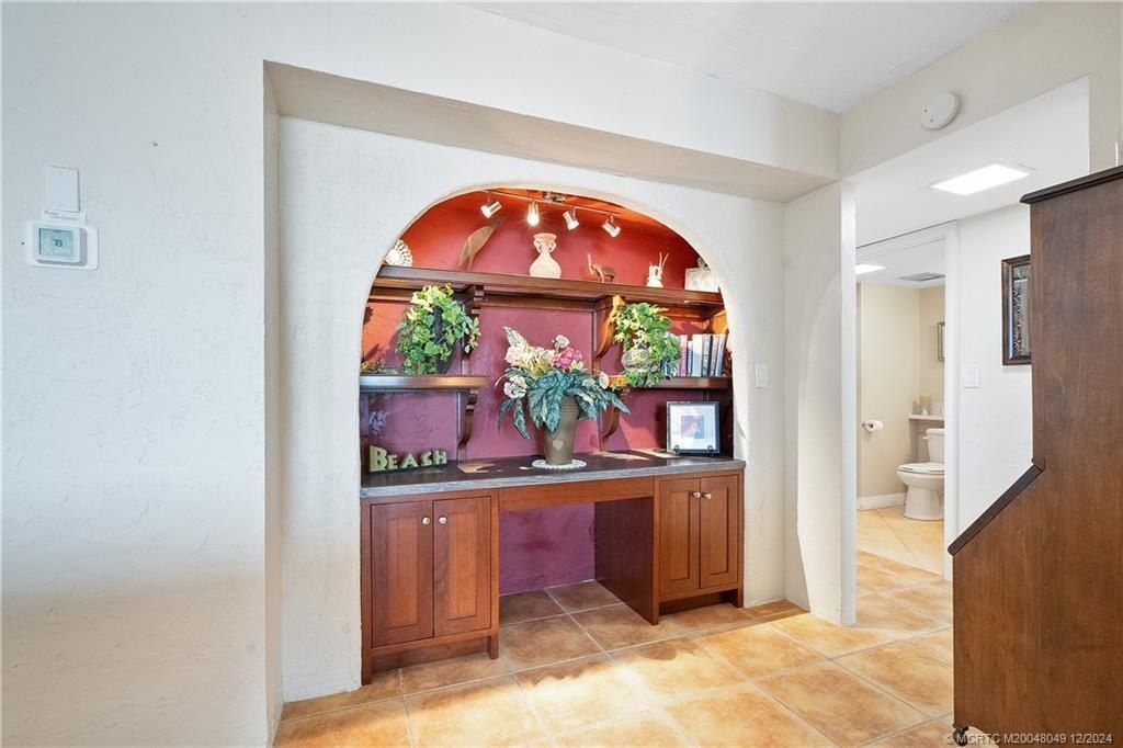 10410 S Ocean Drive, Unit 808, Jensen Beach, FL 34957 Photo