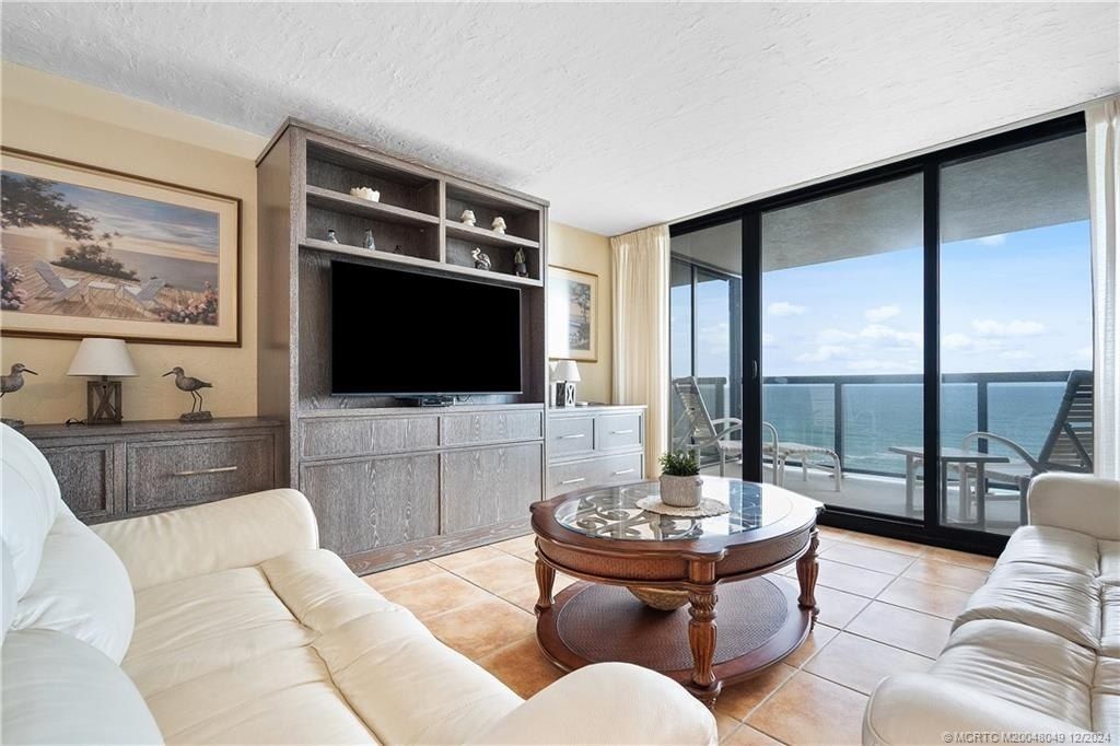 10410 S Ocean Drive, Unit 808, Jensen Beach, FL 34957 Photo