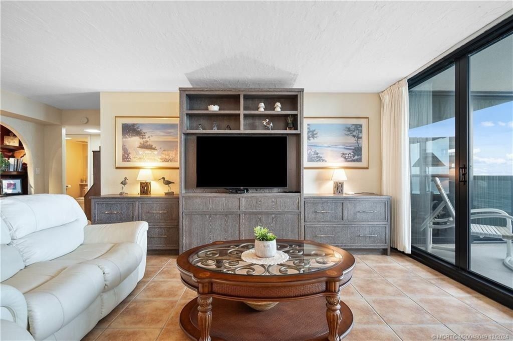 10410 S Ocean Drive, Unit 808, Jensen Beach, FL 34957 Photo