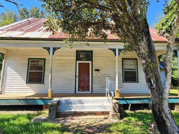609 Fifth St, Franklin, LA 70538