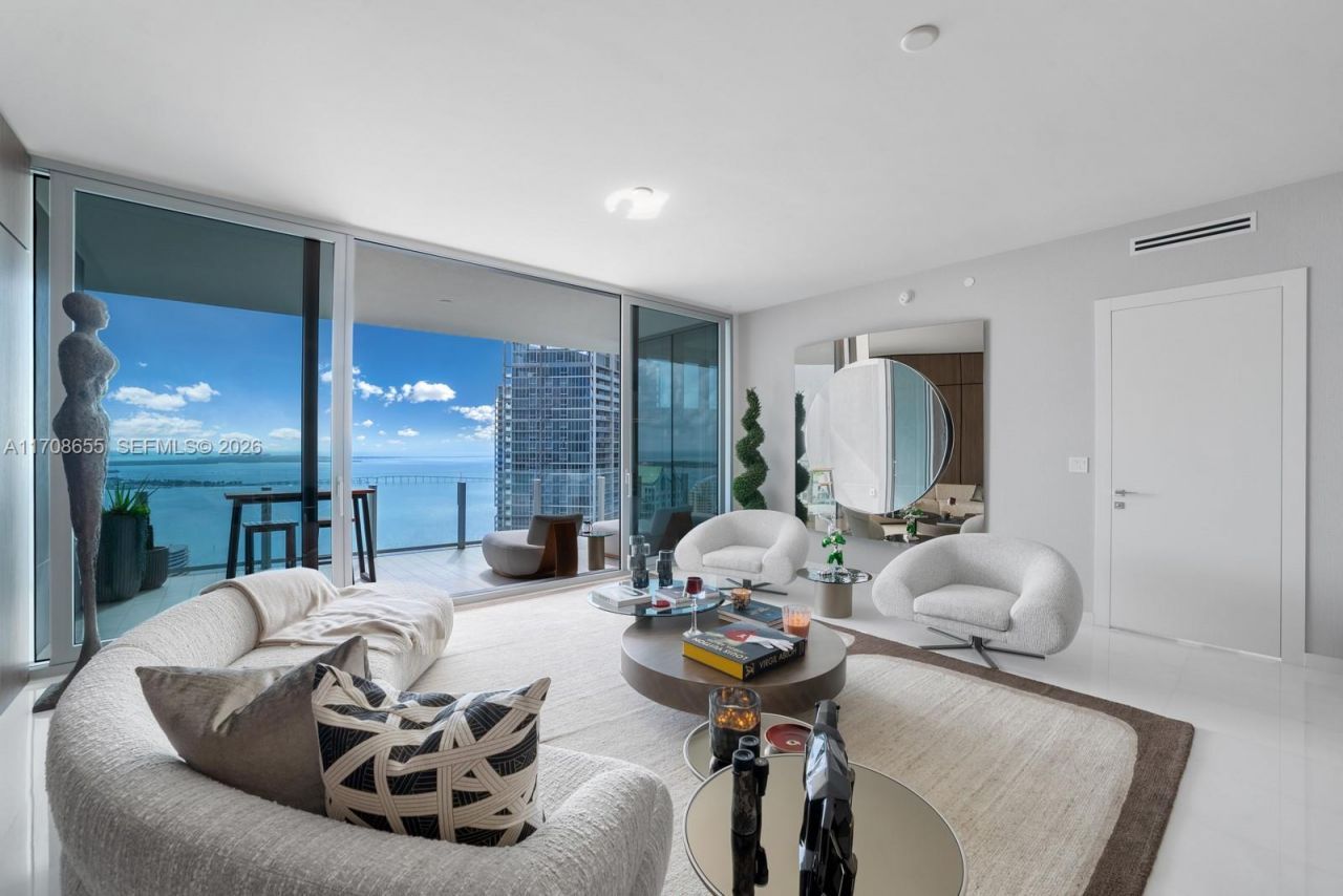 300 Biscayne Blvd Way, Unit 4703, Miami, FL 33131 Photo