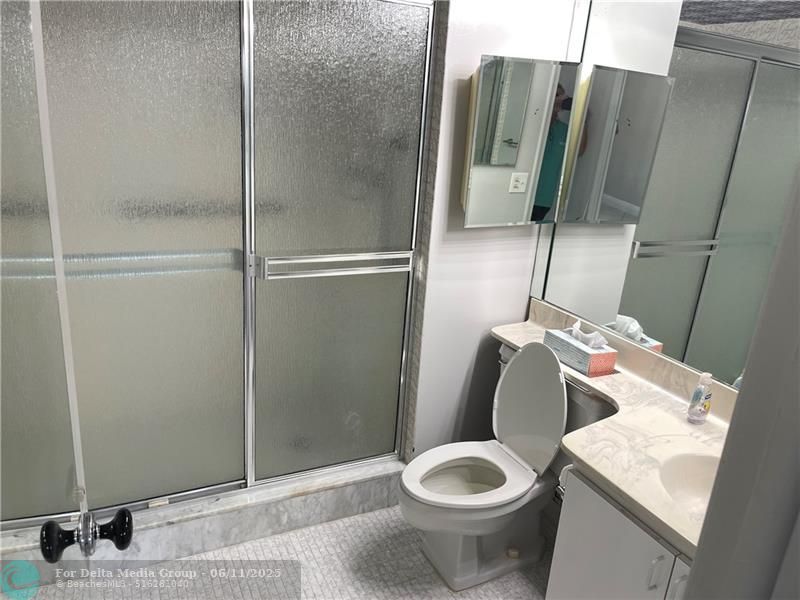 9410 N Hollybrook Lake Drive, Unit 310, Pembroke Pines, FL 33025 Photo