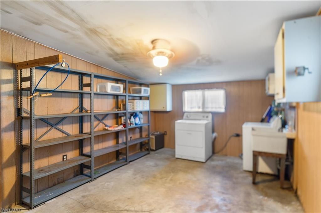 4820 Barcelona Cir, Naples, FL 34112 Photo