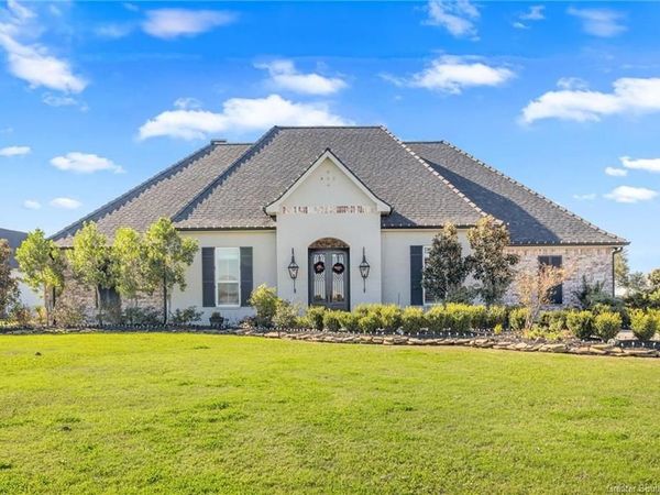 5390 Waterside Drive, Lake Charles, LA 70607