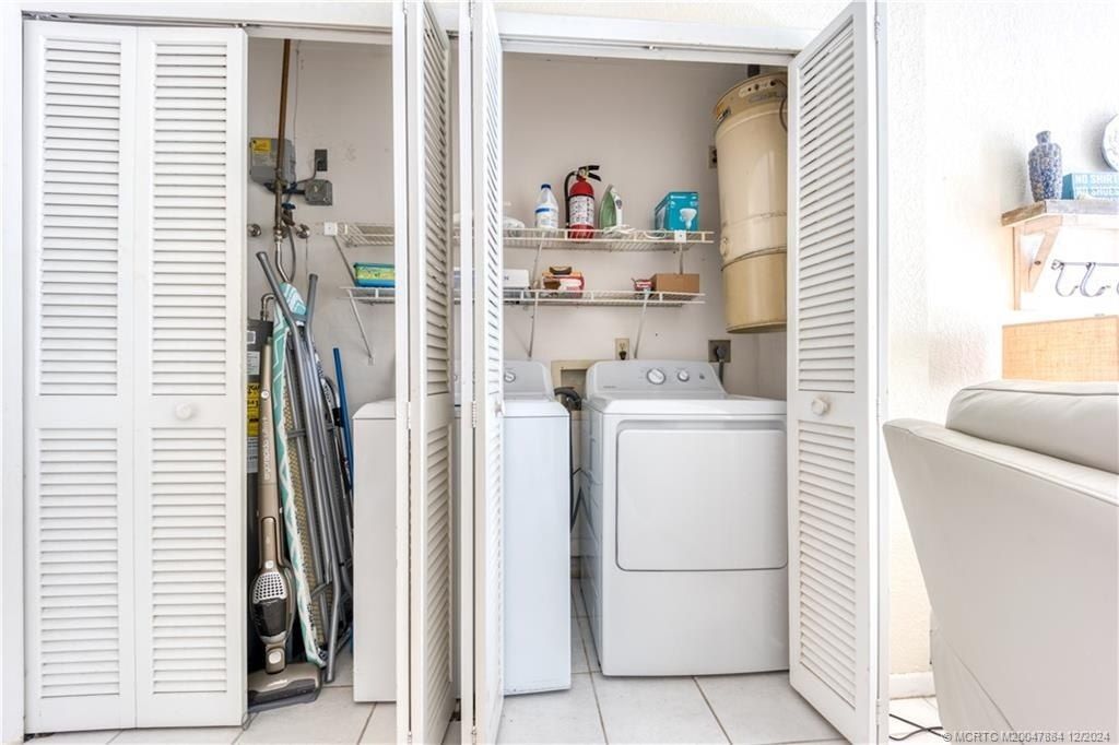 4060 NE Breakwater Drive, Jensen Beach, FL 34957 Photo