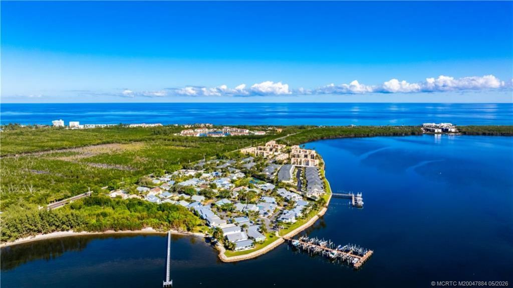 4060 NE Breakwater Drive, Jensen Beach, FL 34957 Photo