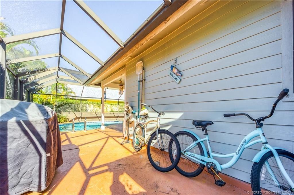 4060 NE Breakwater Drive, Jensen Beach, FL 34957 Photo