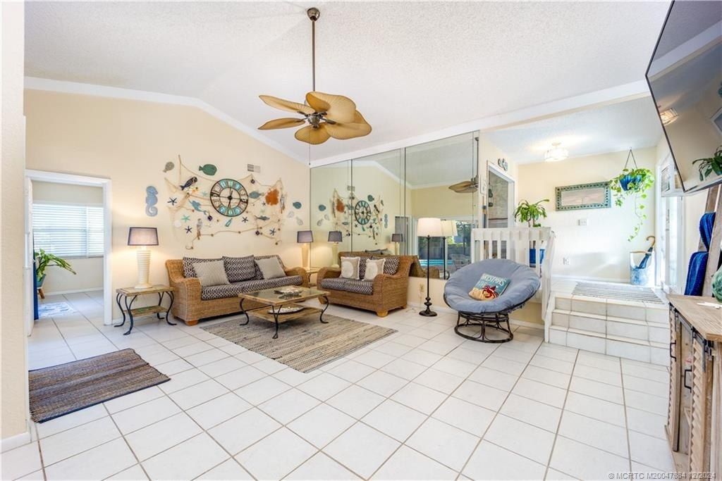 4060 NE Breakwater Drive, Jensen Beach, FL 34957 Photo