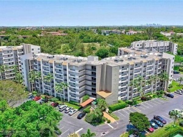 3930 Inverrary Boulevard, Unit 303-D, Lauderhill, FL 33319