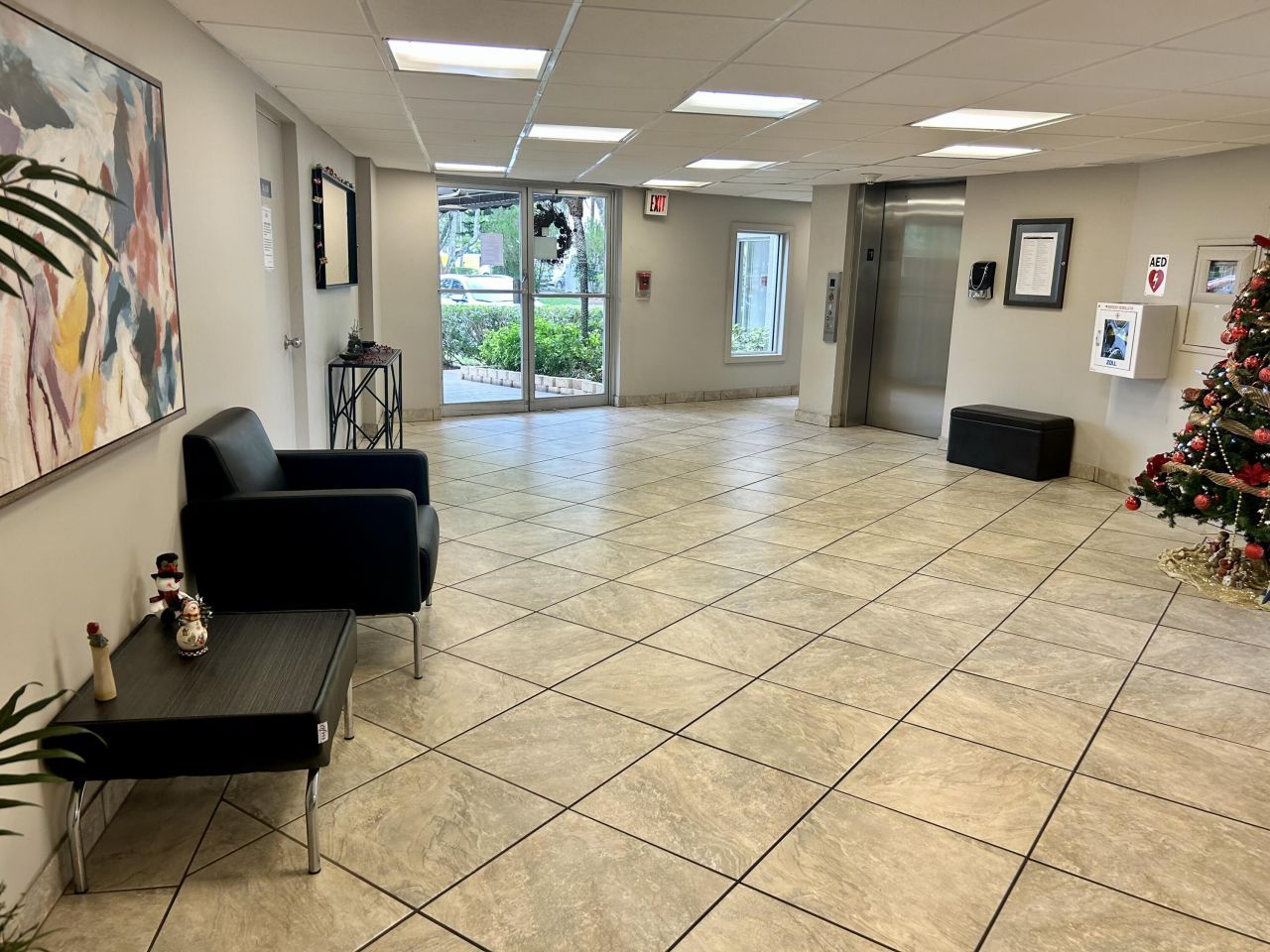 3930 Inverrary Boulevard, Unit 303-D, Lauderhill, FL 33319 Photo