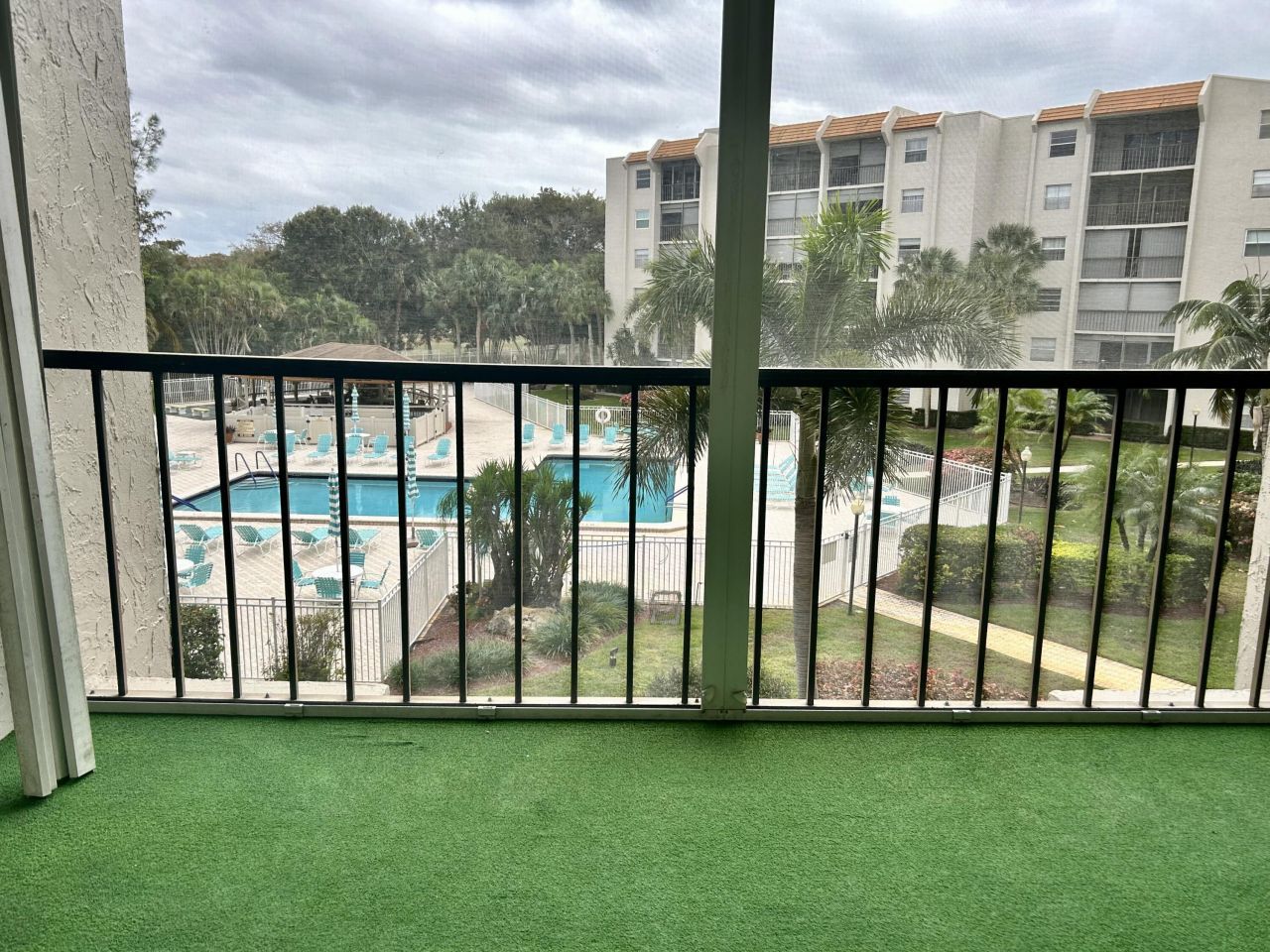 3930 Inverrary Boulevard, Unit 303-D, Lauderhill, FL 33319 Photo