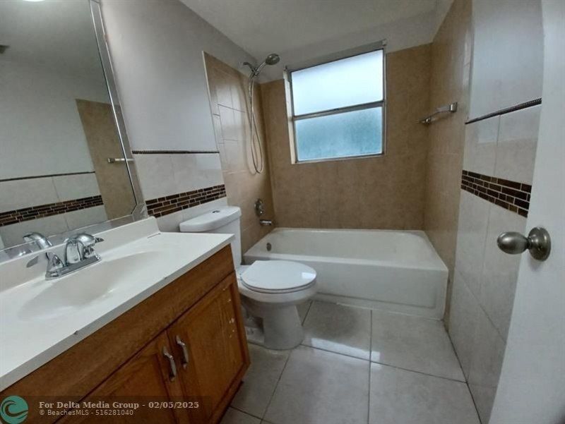 10036 Twin Lakes Drive, Unit 37F, Coral Springs, FL 33071 Photo